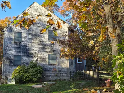 33 Alyssa Lane, Vineyard Haven MA