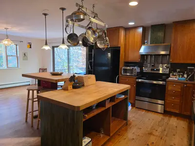 33 Alyssa Lane, Vineyard Haven MA — view 3