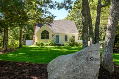 191 James Circle
