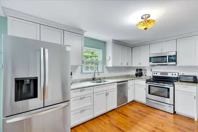 8 Brigantine Avenue, Barnstable MA — view 2