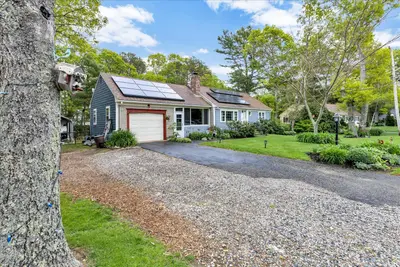 8 Brigantine Avenue, Barnstable MA — view 5