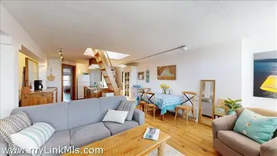37 Circuit Avenue, Unit 4, Oak Bluffs MA — view 4