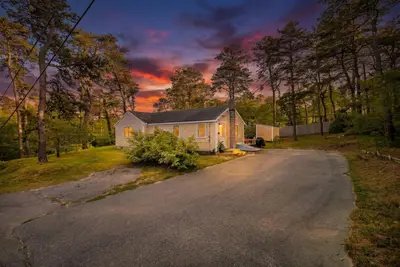 15 Barker Street, Wellfleet MA — view 2