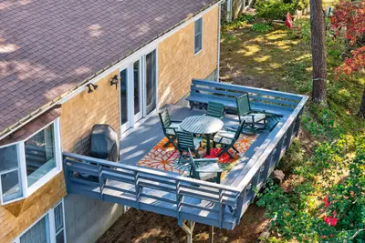 17 Cranberry Lane, Falmouth MA — view 4