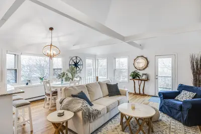 111 School Street, Unit Apt 9, Dennis MA