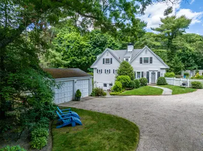 156 E Bay Road
