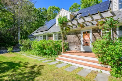 27 Two Ponds Road, Falmouth MA — view 2