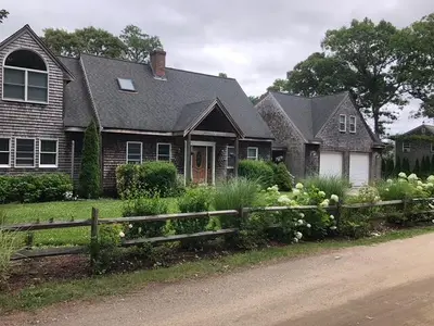 68 Front Street, Oak Bluffs MA — view 2