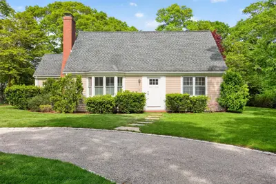 16 Maple Road