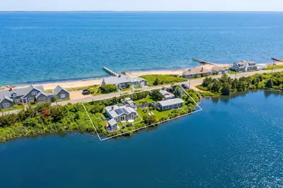 312 E Chop Drive, Vineyard Haven MA — view 3