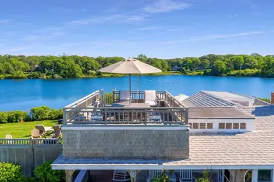 312 E Chop Drive, Vineyard Haven MA — view 5