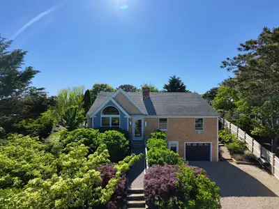 2 Tinys Way, Provincetown MA — view 2