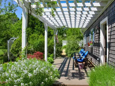 16 Frog Hollow, Vineyard Haven MA — view 4