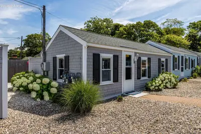 128 Sea Street, Unit 2