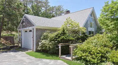 1125 Ocean View Drive, Wellfleet MA — view 3