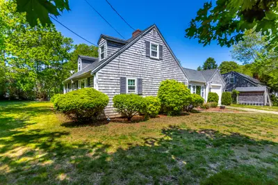 3 Yacht Club Road