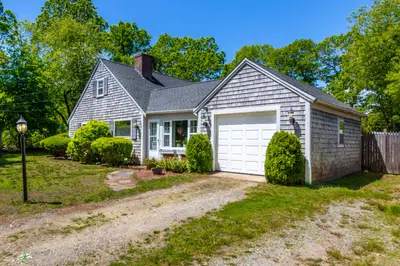 3 Yacht Club Road, Barnstable MA — view 3