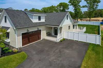 17 Josiah Path, Falmouth MA — view 3