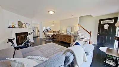 248 Camp Street, Unit Apt A3