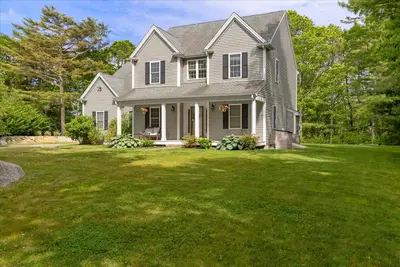 11 Dawe Lane, Bourne MA — view 2