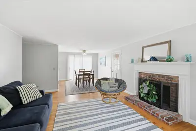 9 Deerfield Road, Yarmouth MA — view 5
