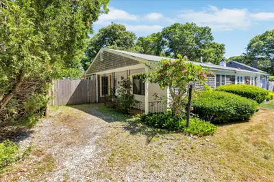 10 Margaret Joseph Road, Unit 10