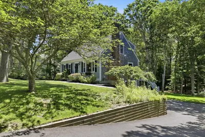 10 Checkerberry Lane, Sandwich MA — view 2