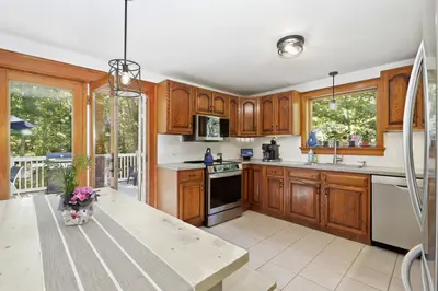 10 Checkerberry Lane, Sandwich MA — view 4