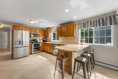 10 Royal Circle, Sandwich MA — view 3