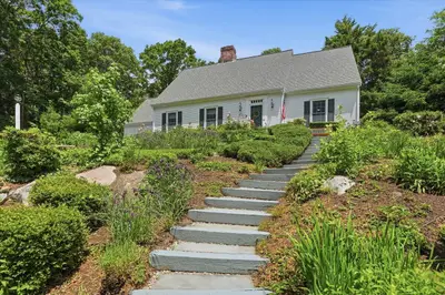 11 Tower Hill Drive, Sandwich MA — view 3