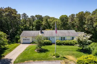 35 Oakridge Circle, Chatham MA — view 2