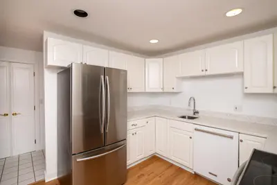 10 Village Green Circle, Unit 10, Mashpee MA — view 5