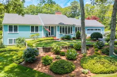 29 Calvin Drive, Dennis MA — view 3