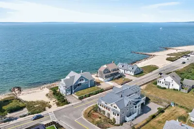 70 Menauhant Road, Falmouth MA — view 4