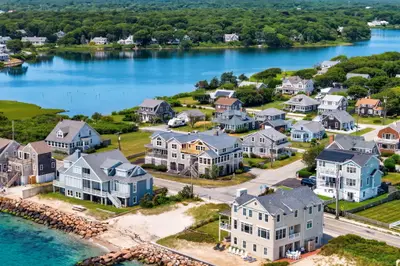 70 Menauhant Road, Falmouth MA — view 5
