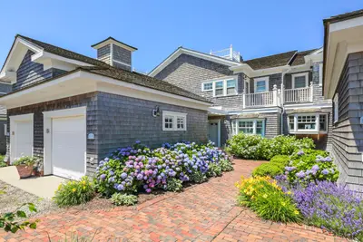 18-d Cape Codder Road, Falmouth MA — view 4