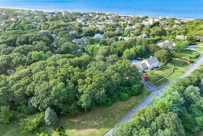 35 Longhill Drive, Sandwich MA — view 5