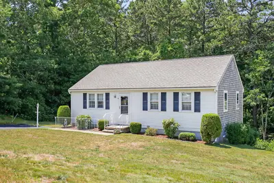 4 Ryder Circle, Sandwich MA — view 3