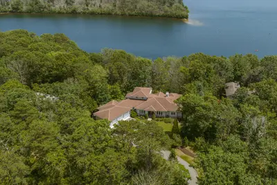 79 Pickerel Cove Circle, Mashpee MA