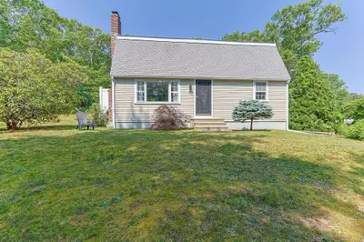 31 Chase Road, Sandwich MA