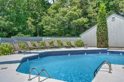 40 Hidden Cove Road, Unit 2, Oak Bluffs MA — view 4