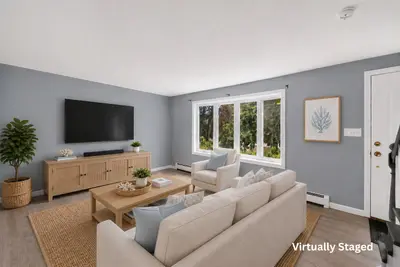 12 Cransbourne Circle, Mashpee MA — view 4
