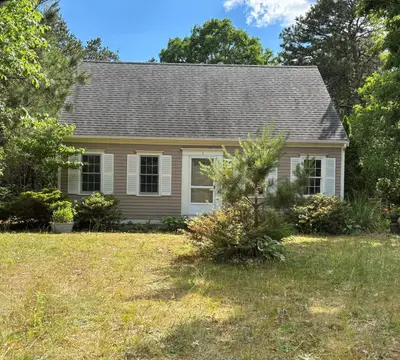 1 Castle Lane