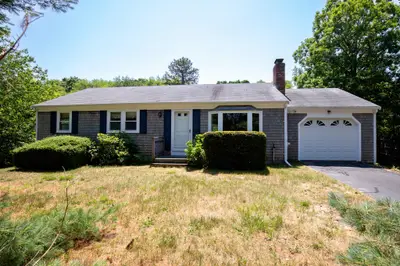 90 Village Lane, Wellfleet MA