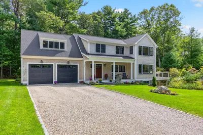 105 Bay Road, Barnstable MA — view 2