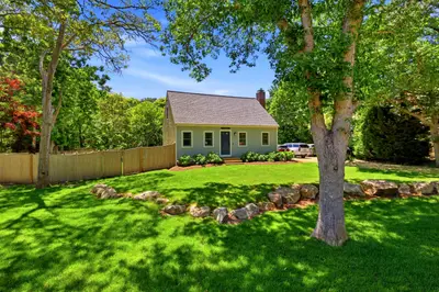 147 Snow Road