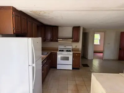 16 Lake Road, Yarmouth MA — view 5