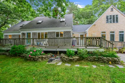 24 Faunce Mountain Road
