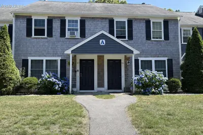 248 Camp Street, Unit Apt A4