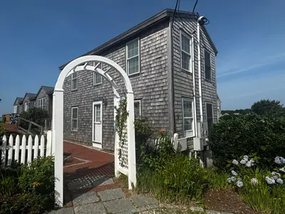 9 Windemere Road, Unit 10, Yarmouth MA — view 4